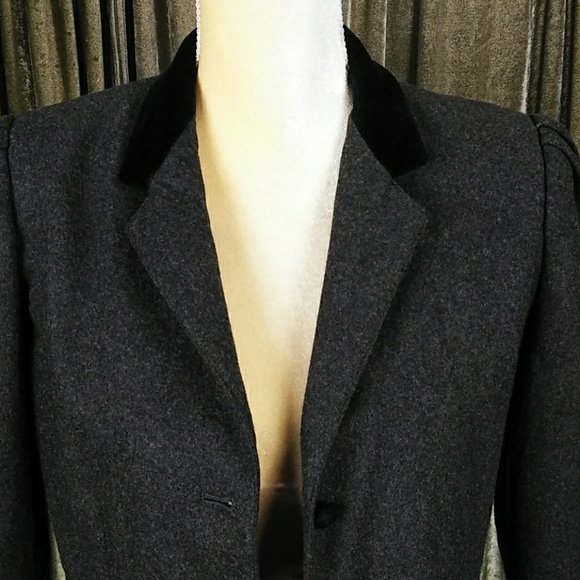 Size 10/11 Gray "Sasson" Jacket - Picture 2 of 8